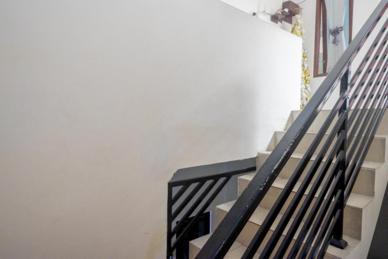 Hotel Reddoorz At Mahameru Yogyakarta Kejayan