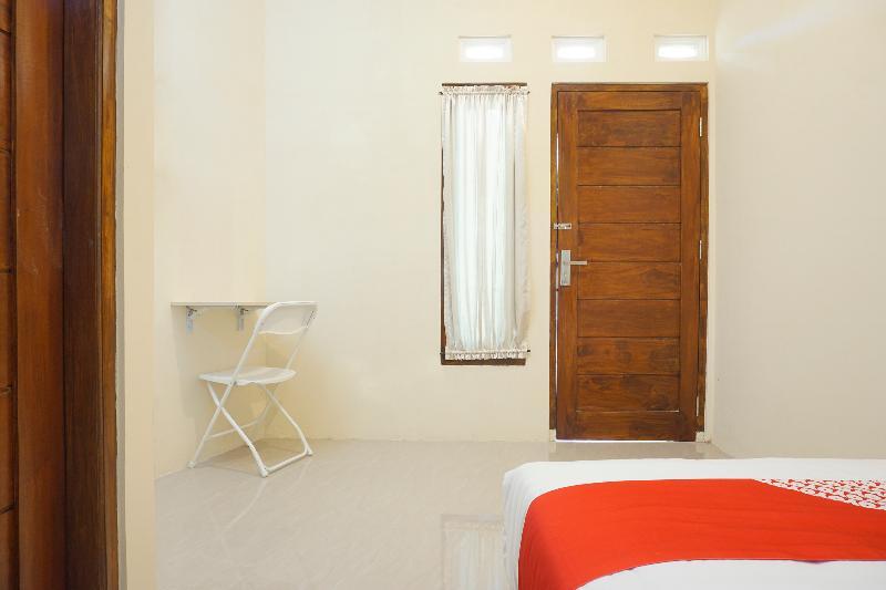 Hotel Reddoorz At Mahameru Yogyakarta Kejayan