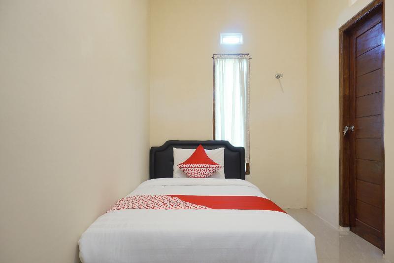 Reddoorz At Mahameru Yogyakarta Hotel Kejayan